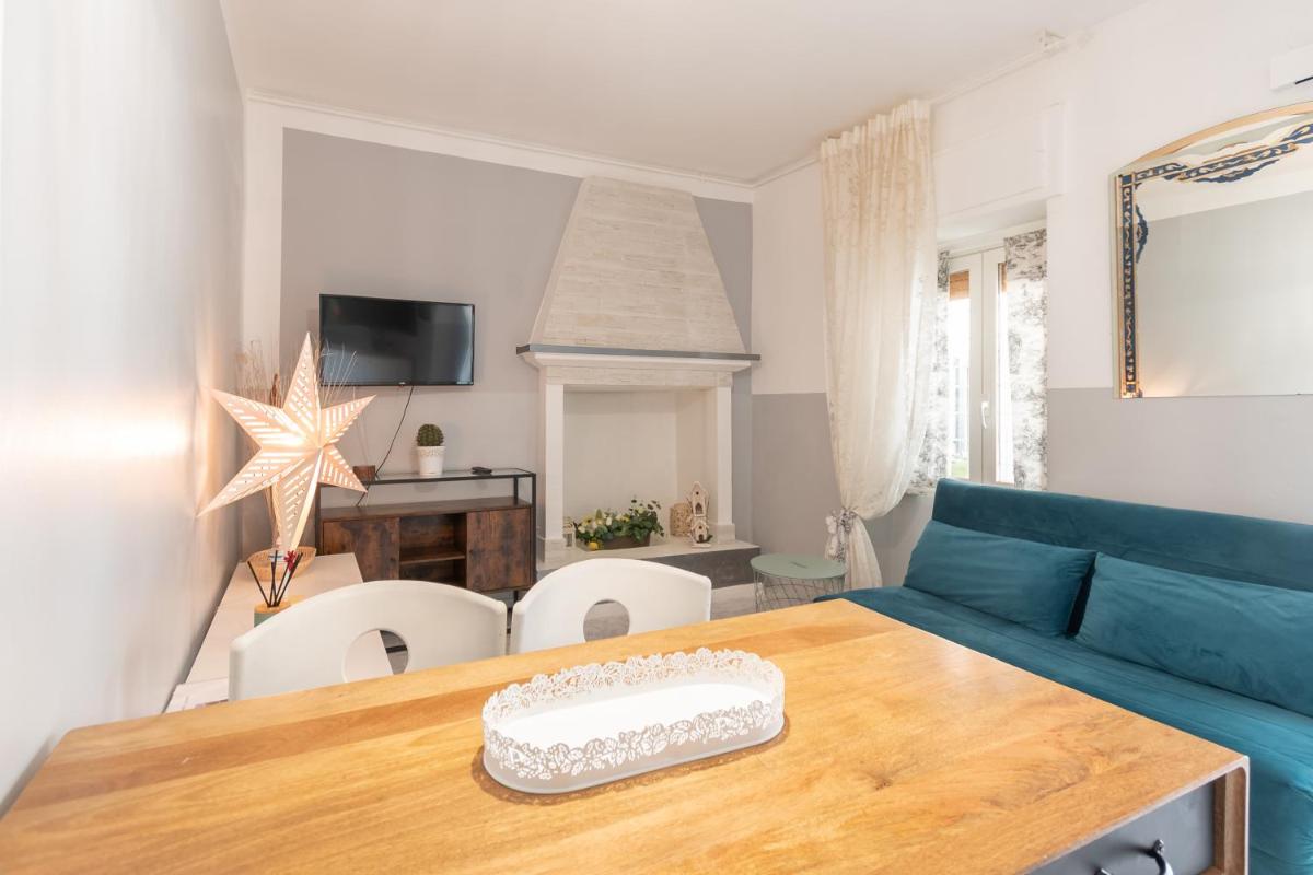 La CORTE di GIO' 1 - Housity