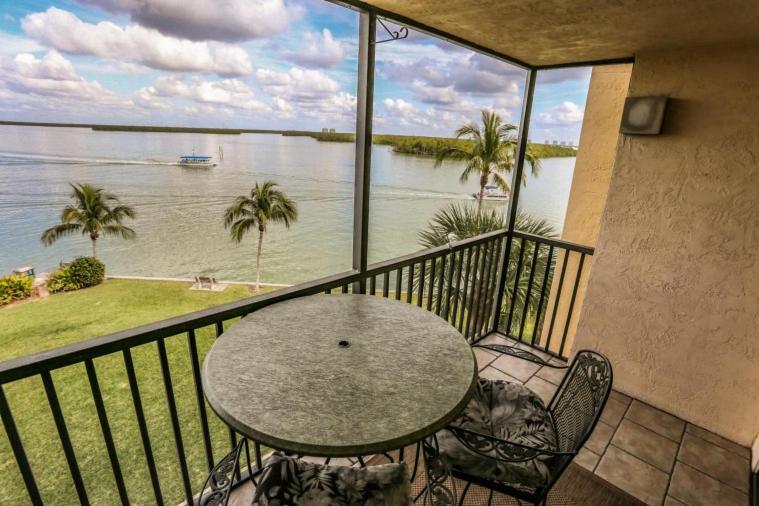 Windward Point 309 - Housity