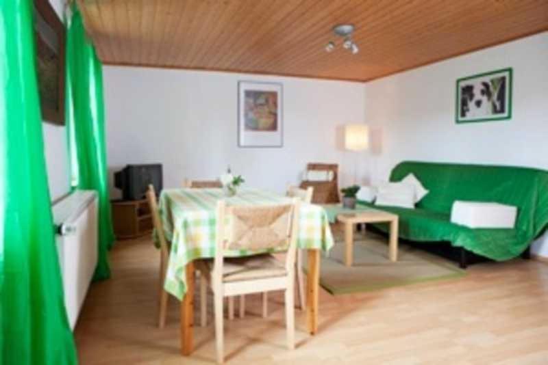 Ferienwohnungen Elsbacher Hof - Housity