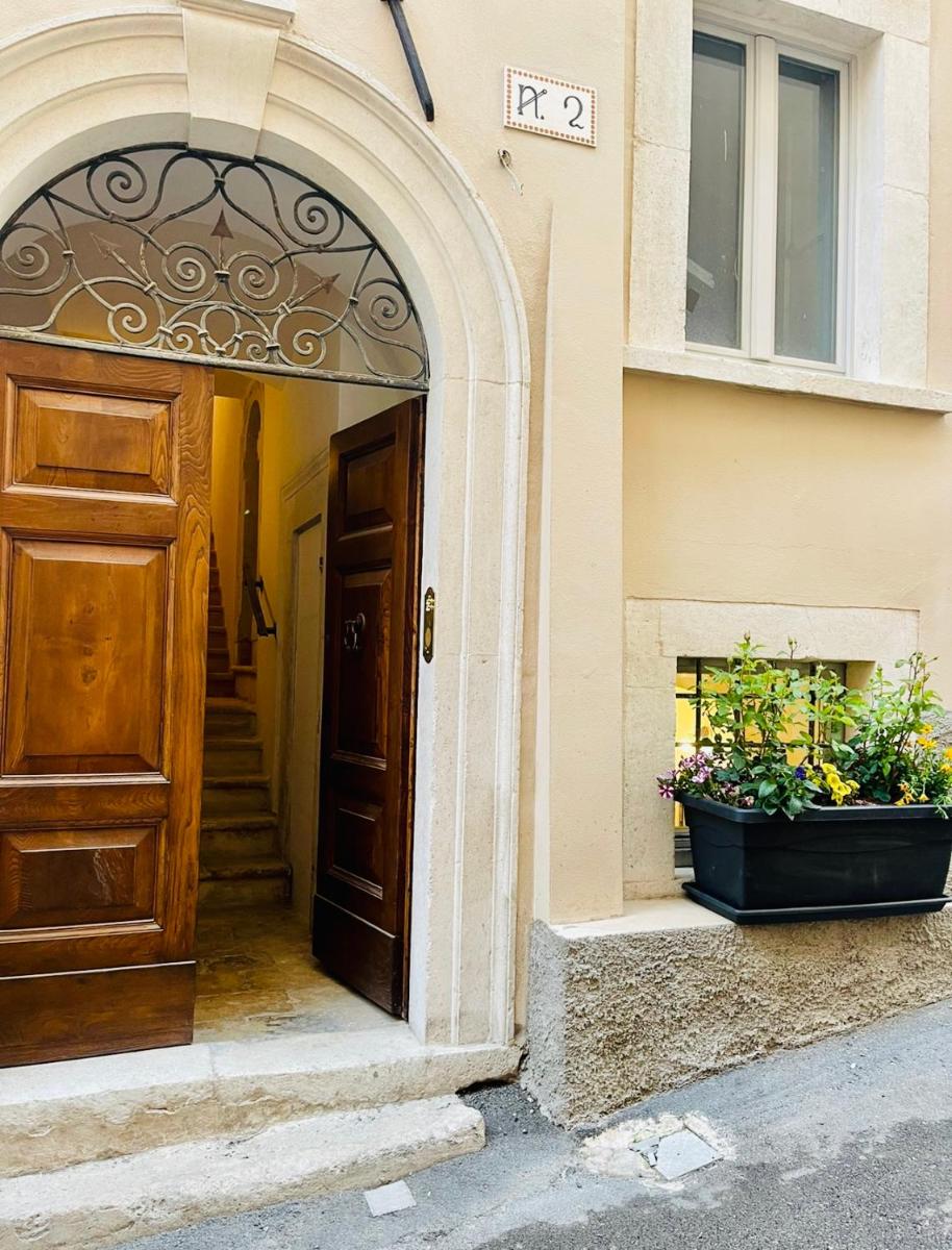 B&B CORSO VITTORIO EMANUELE - Nel pieno centro storico - Housity