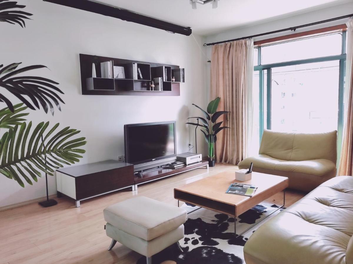Suitetrails - 5 mins walk to SNIEC-15mins Lujiazui-BUND-DISNEY Apartment