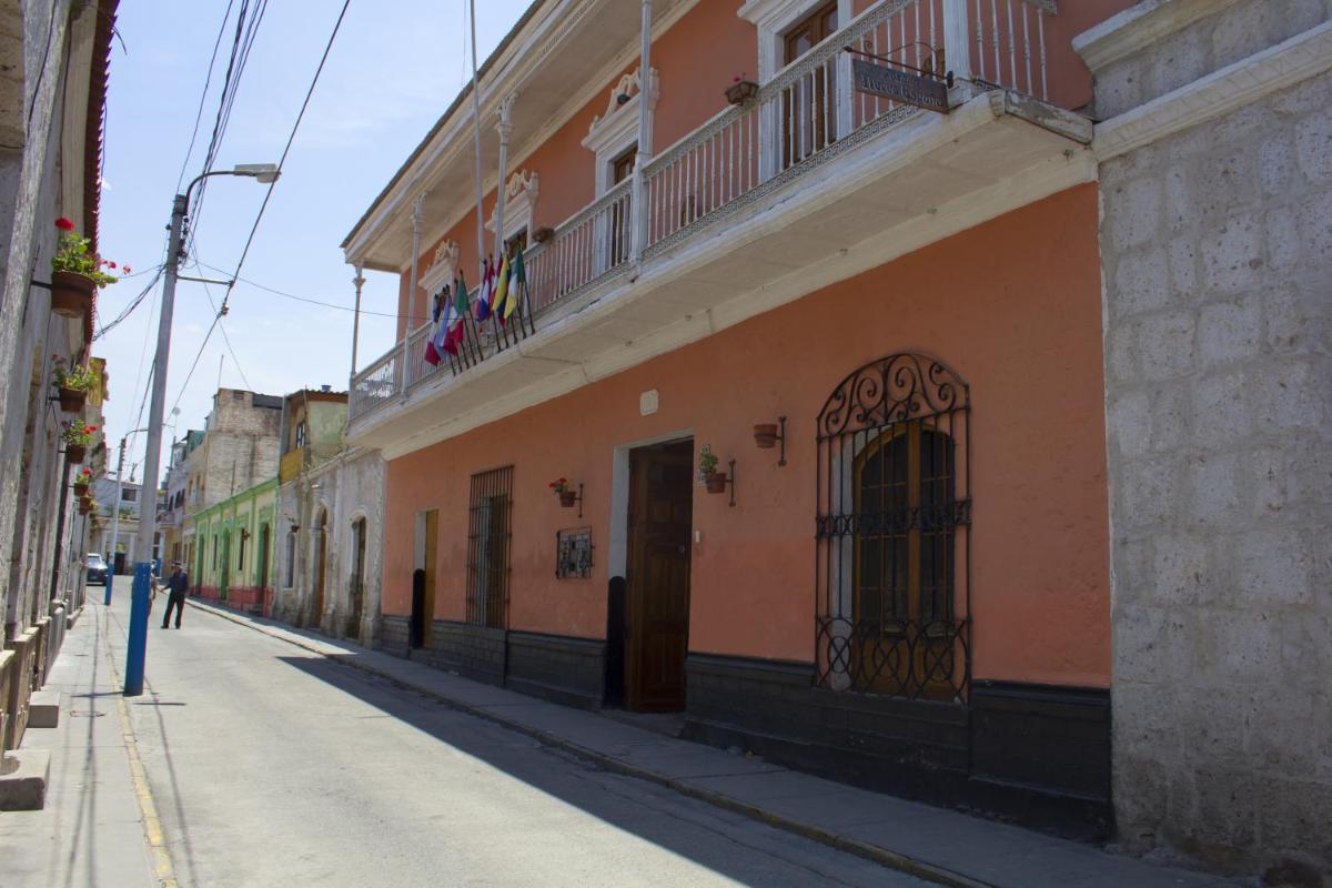 Posada Nueva España - Housity