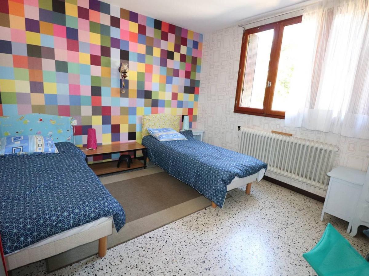 Appartement 3 pièces en RDC, 100m de la plage, terrasse, parking privé, 6 couchages, tout confort - FR-1-307-160 - Housity