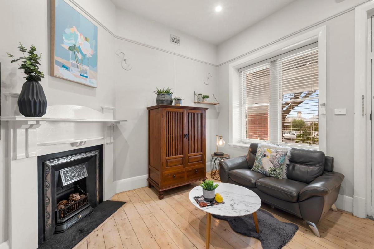 Boutique Heritage listed Studios On Ryrie st Geelong CBD Housity