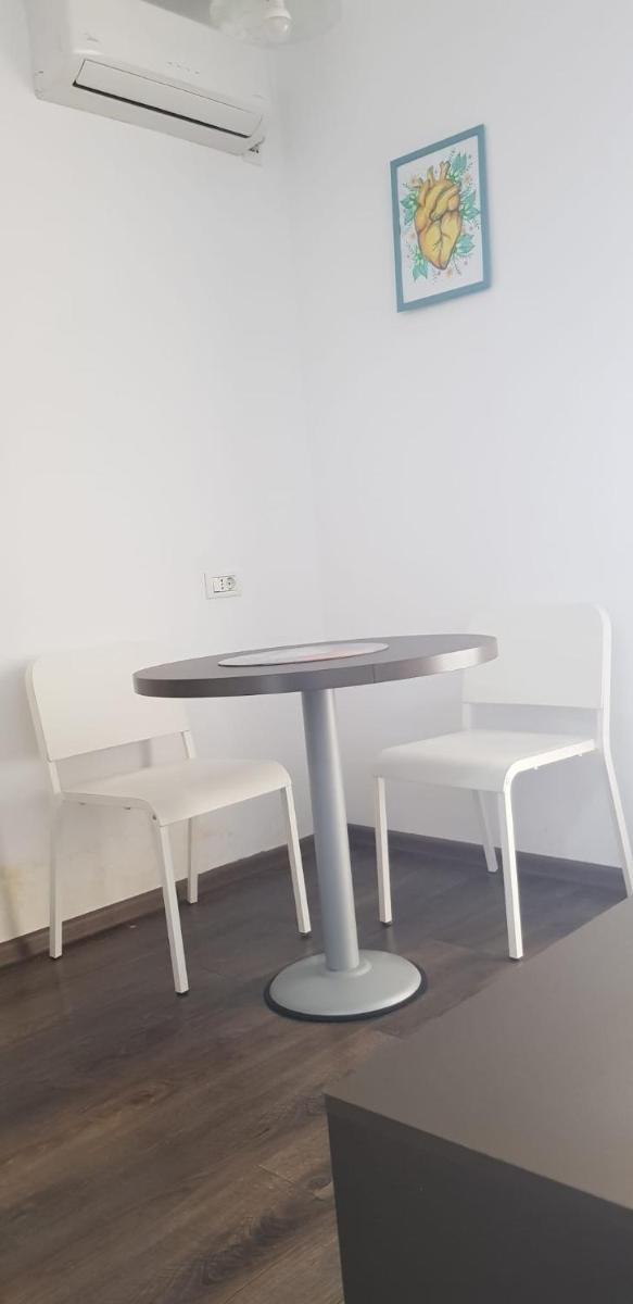 Grand Central Accommodation - Beldiman - Housity