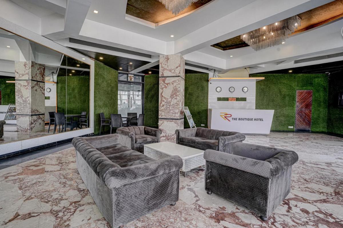 Hotel R R Suites - Near LODHA Xperia Mall - Housity