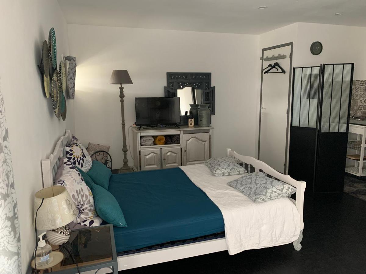 Studio Cosy avec terrasse. - Housity