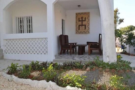 auberge chez doki - Housity