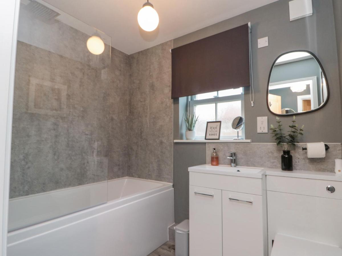 Rosie's Retreat - Housity