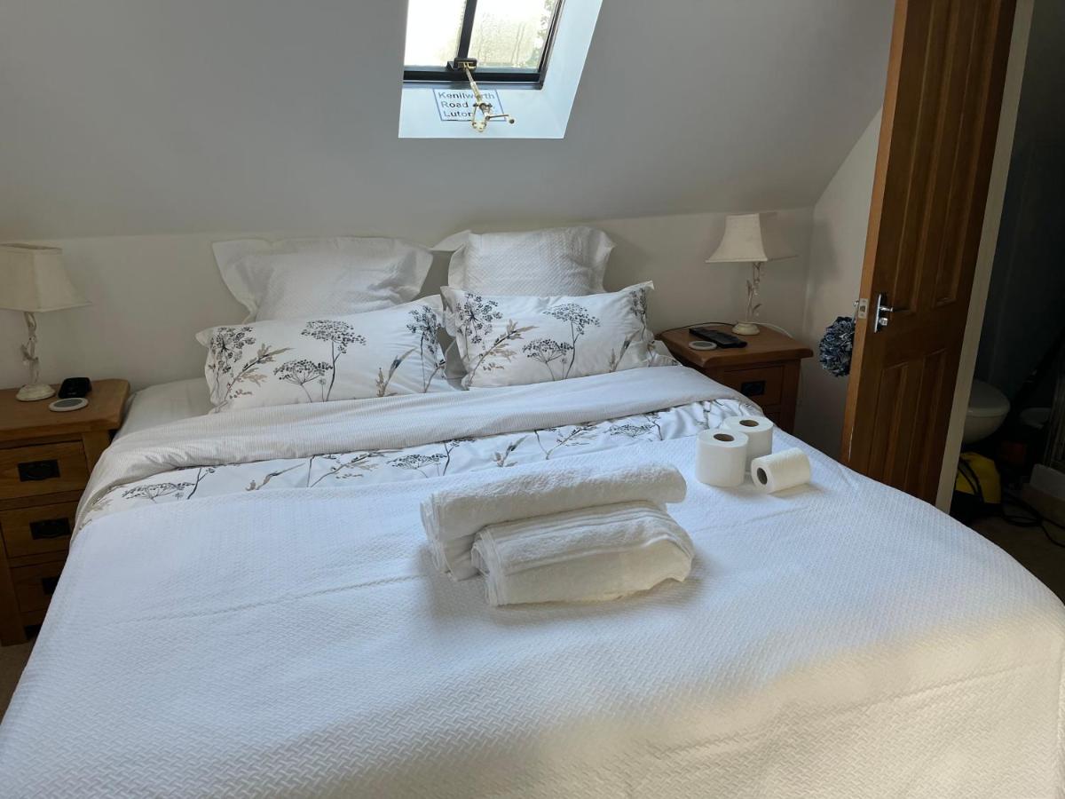 Silsoe Cottage Bed and Breakfast - Housity