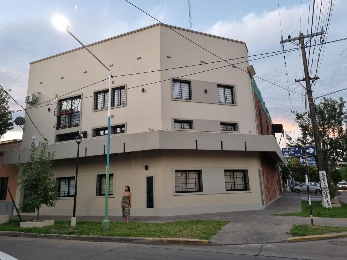 Suitetrails - Ganesha Abasto Apartments