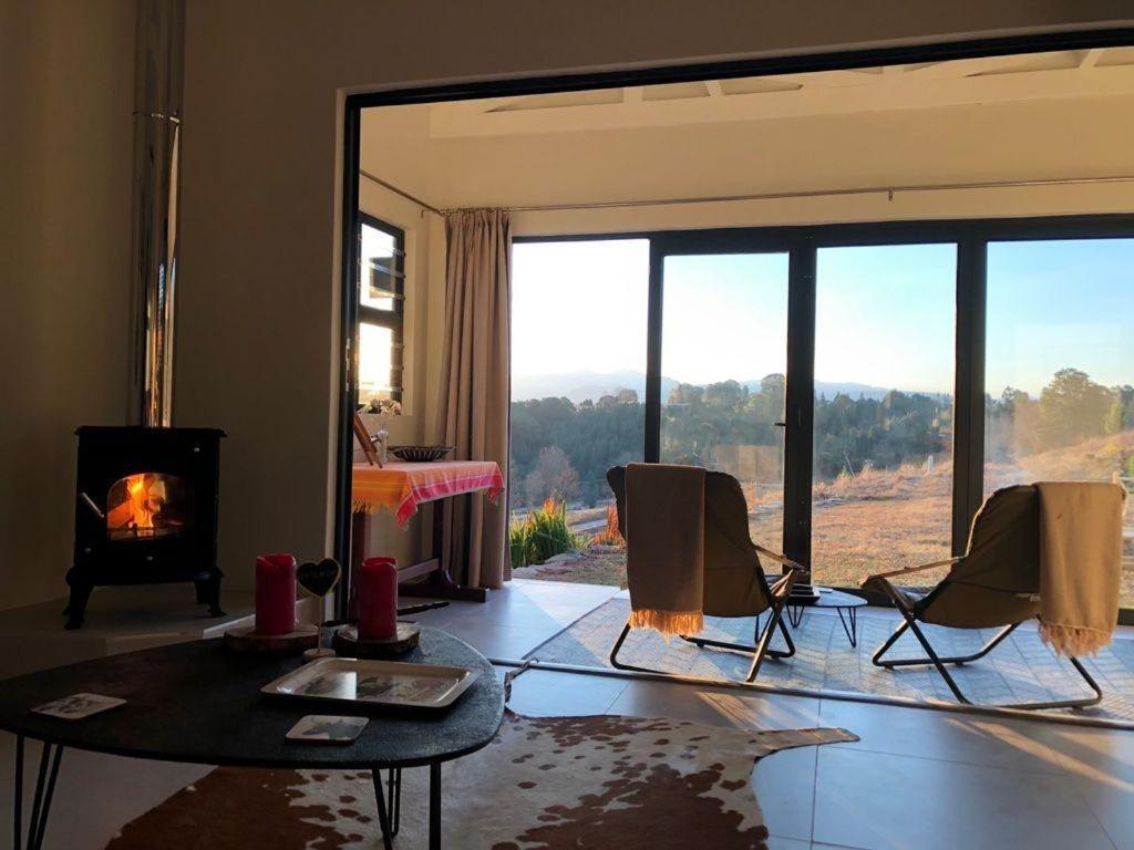 Sunset View Self catering Cottage - Housity