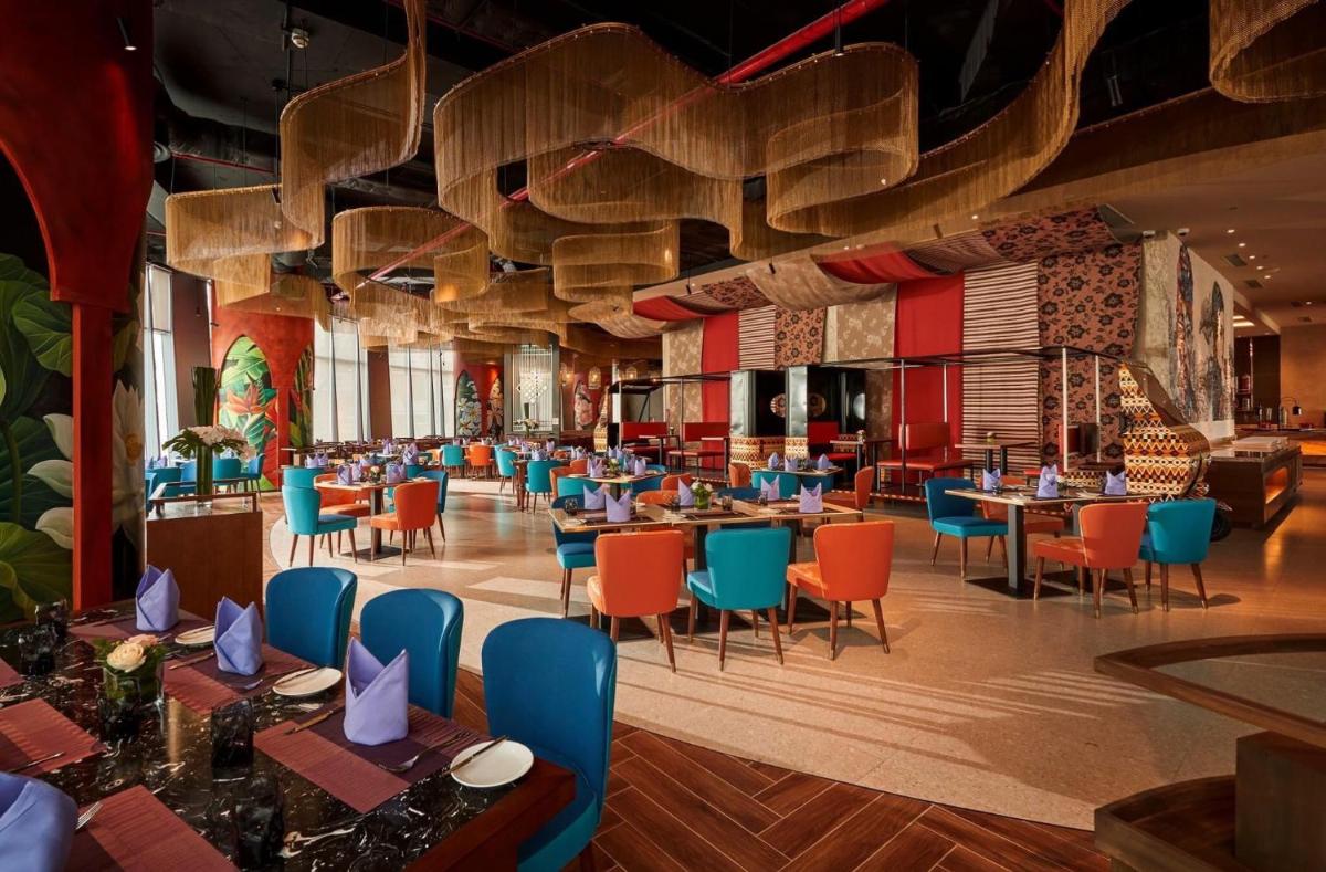 Suitetrails - Panorama Residences Beachfront Nha Trang