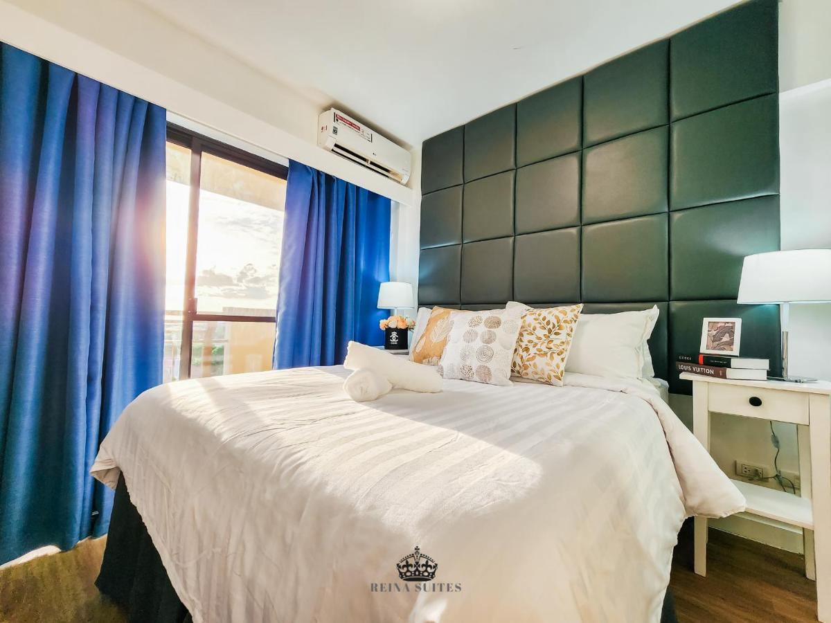 Chic Cityscape View 2BR, Paid Parking, Fast Internet, Swimming Pools & Shop at SM Malls, Waltermart - Housity