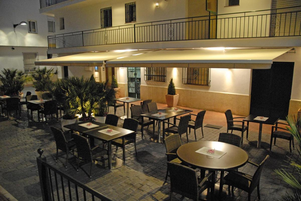 Hostal El Labrador - Housity