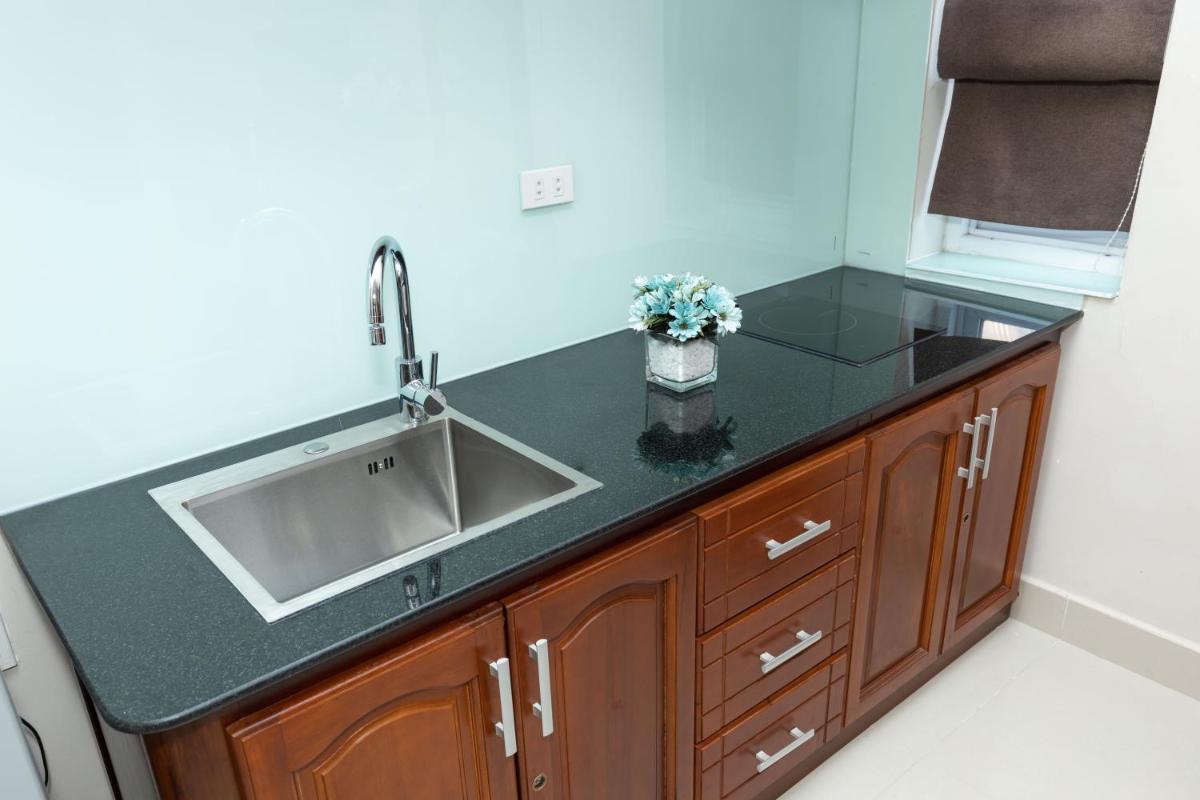 Queen Garden Hotel & Apartment - Housity