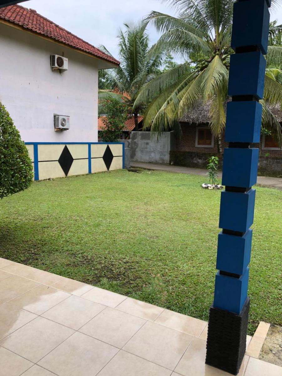 Isak batukaras - Housity