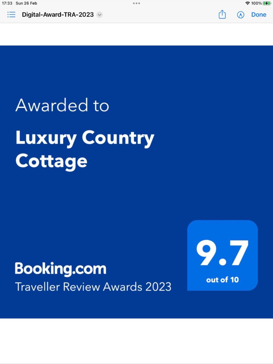 Luxury Country Cottage - Housity