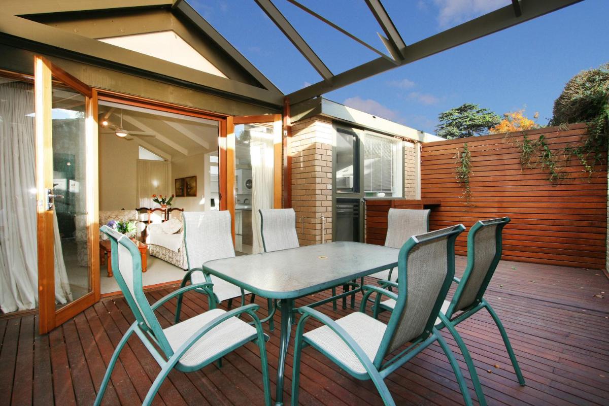 Wattle Holiday Rental - Housity