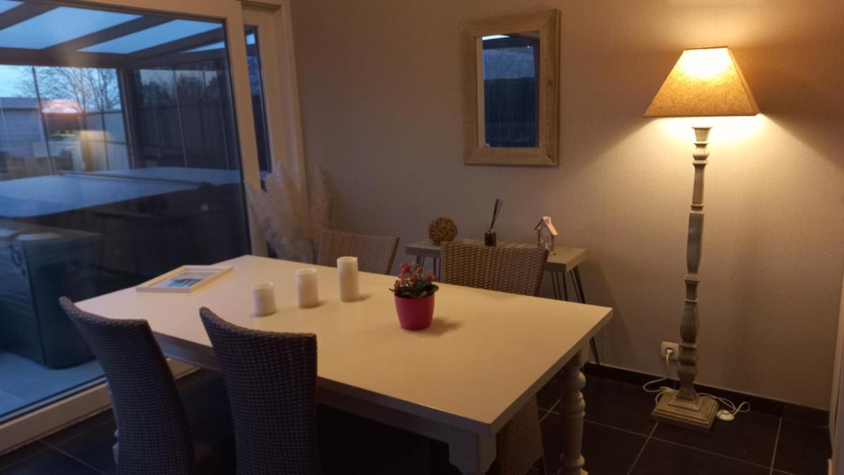 At spa villa - Housity