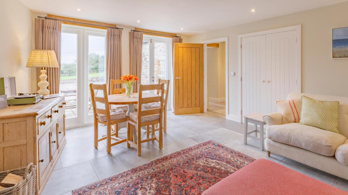Trewornan Manor - Housity