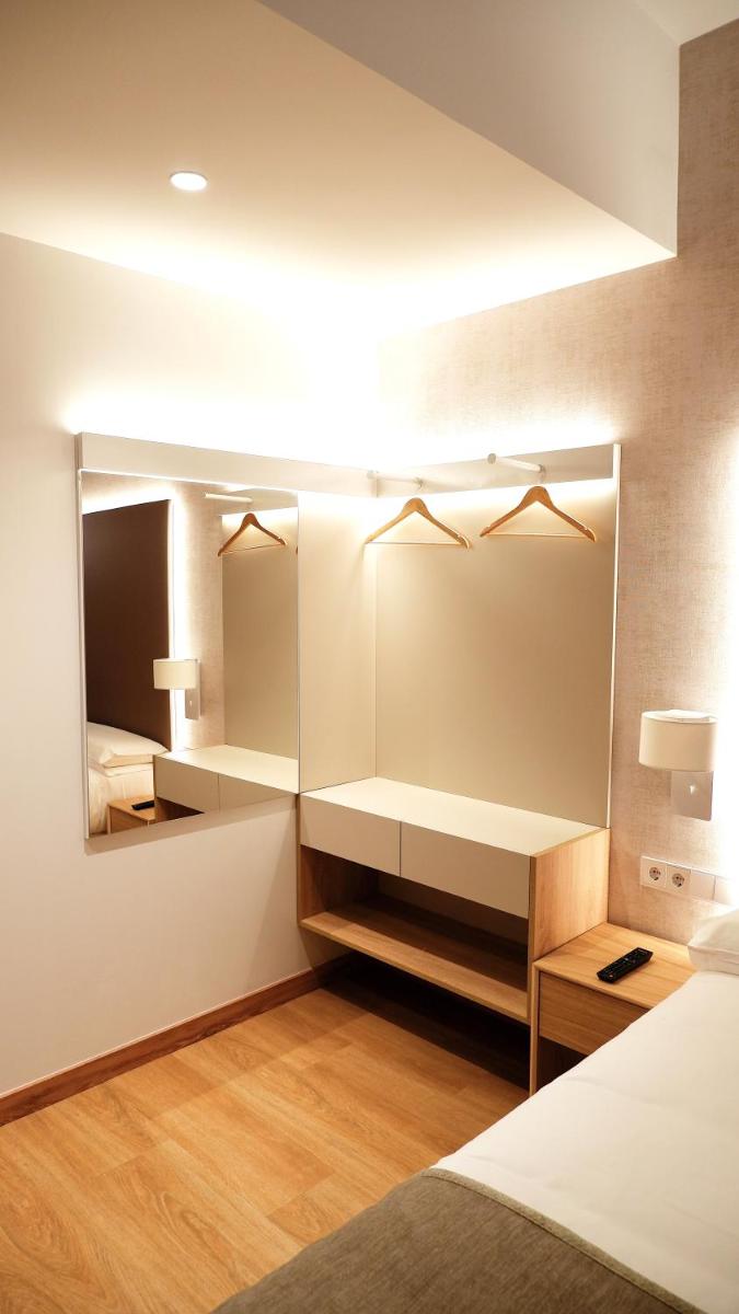 Hotel Ocamiño - Housity