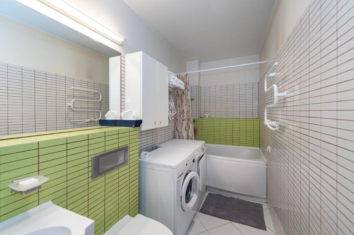 Panoramic city centre apartment by Polo Apartments - Hizvo