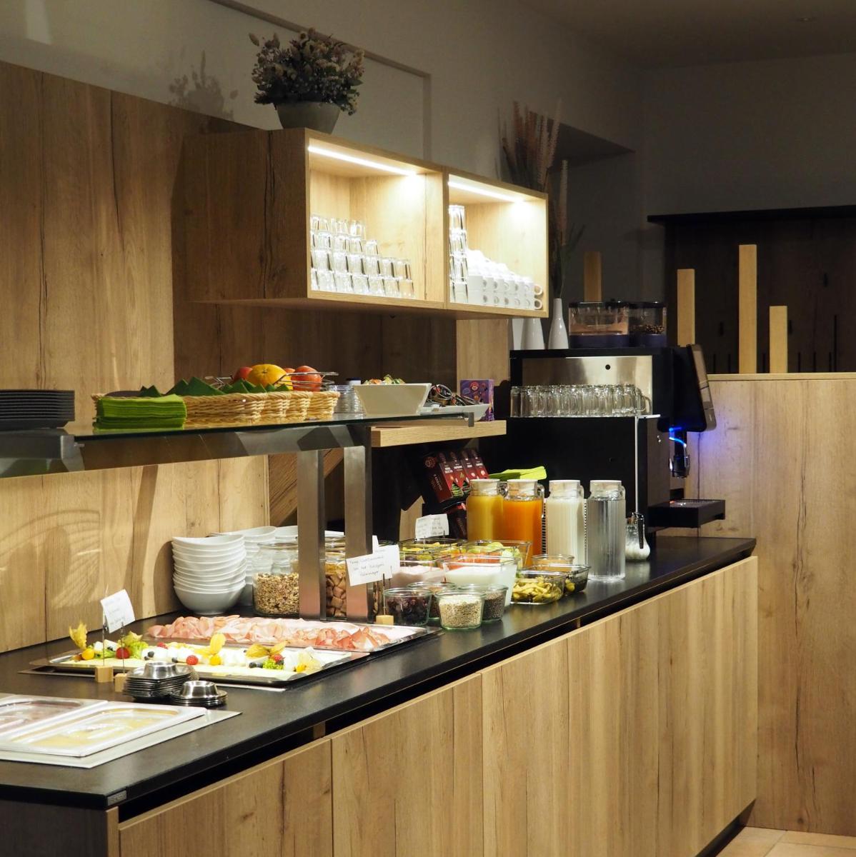 Gasthof Hotel Esterer - Housity