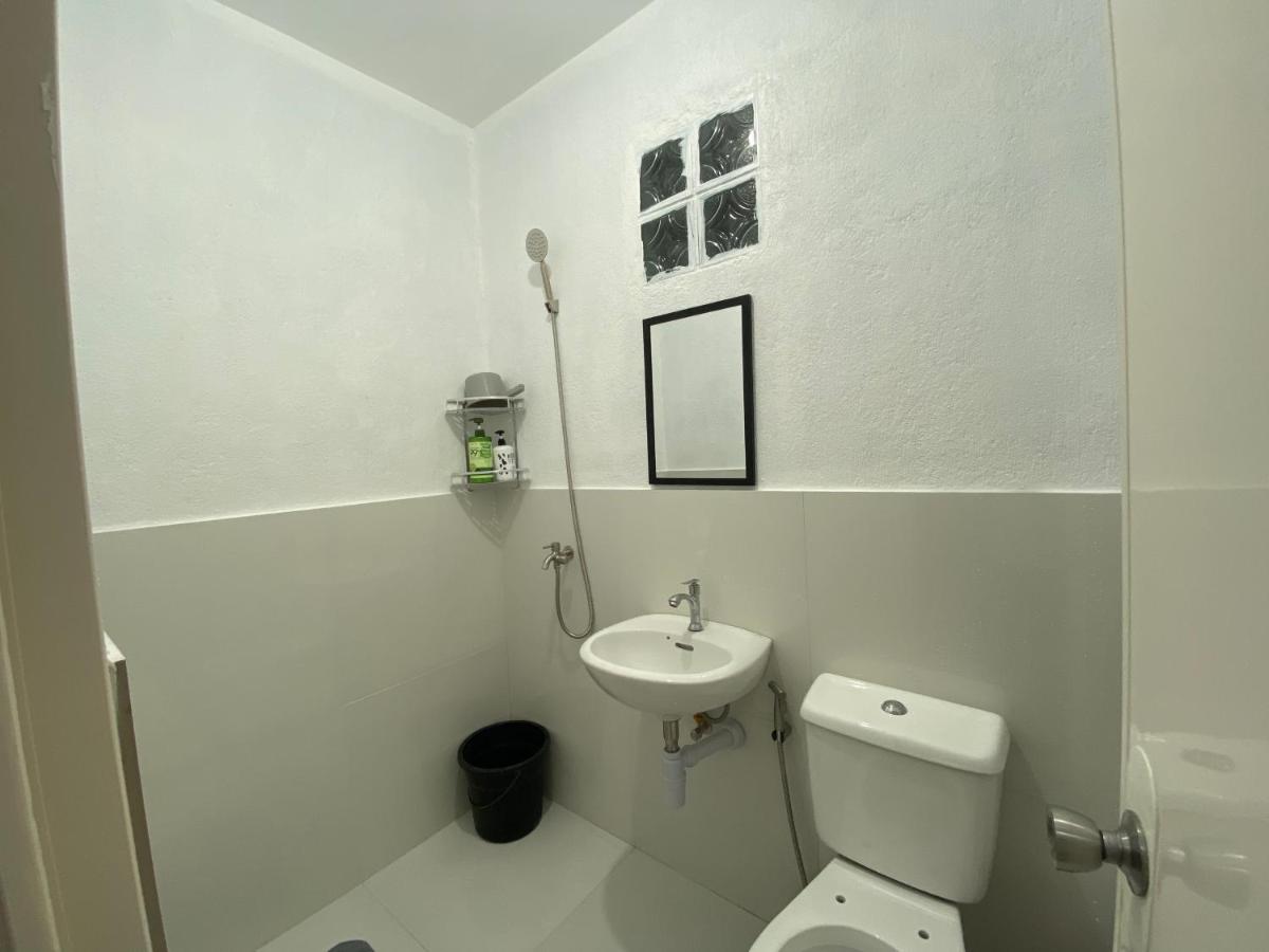REMMs PLACE non aircon unit B - Housity