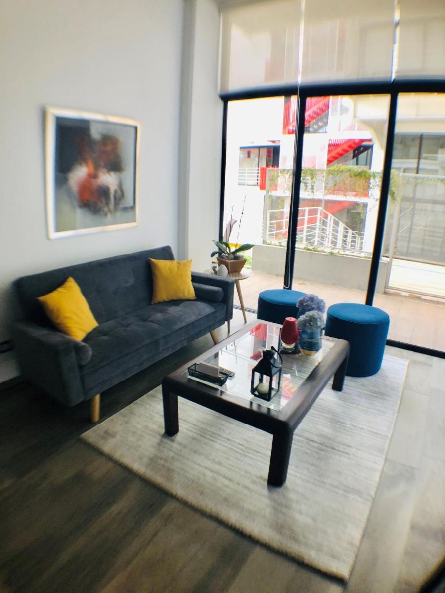 Apartamento moderno 2 habitaciones y 2 banos area Cayala y Embajada USA CASH ONLY - Housity