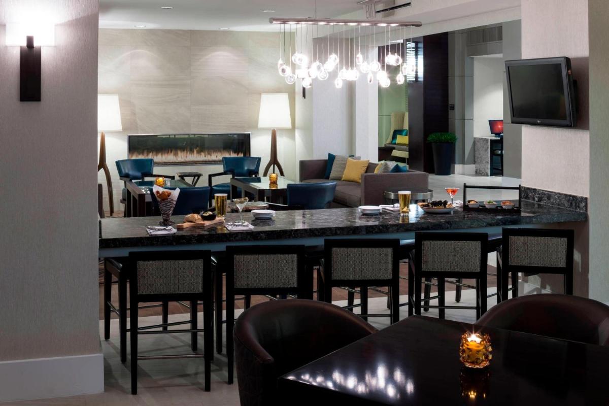 Fairfax Marriott at Fair Oaks - Housity
