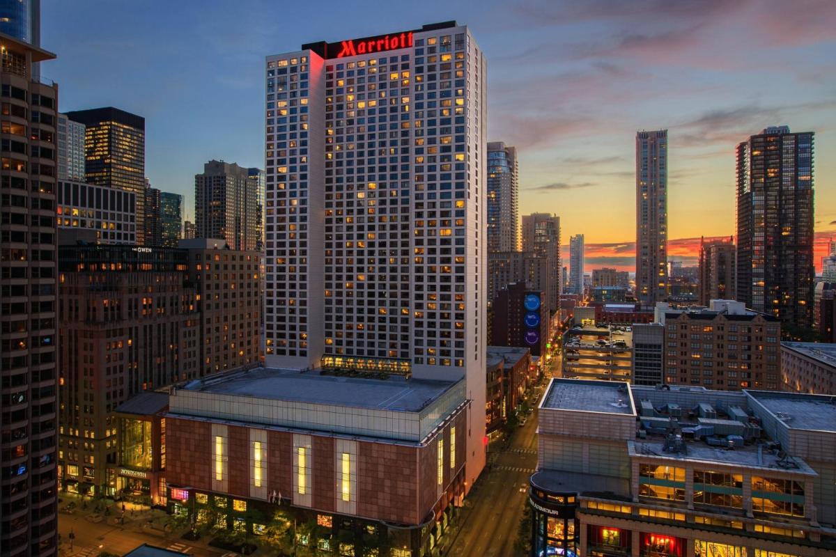 Chicago Marriott Downtown Magnificent Mile - Housity