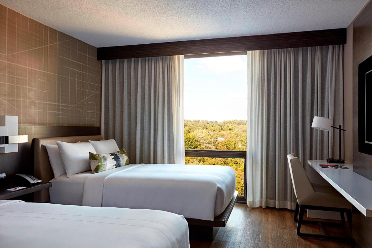 Bethesda Marriott - Housity