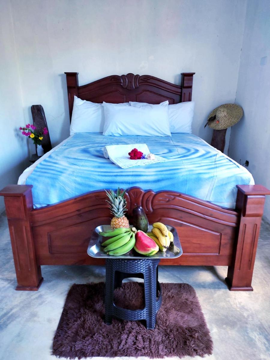 Hotel i t a - Housity