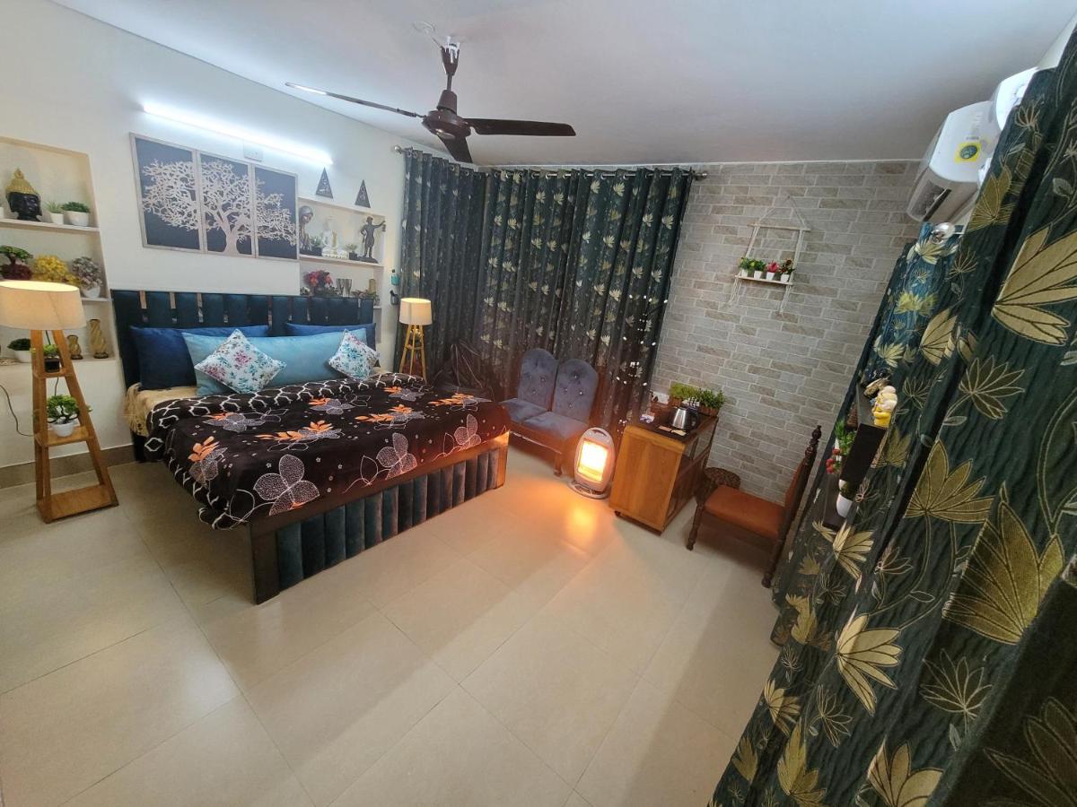 Suitetrails - Dhairya's Villa 1BHK Deluxe Cozy Jude Occazia