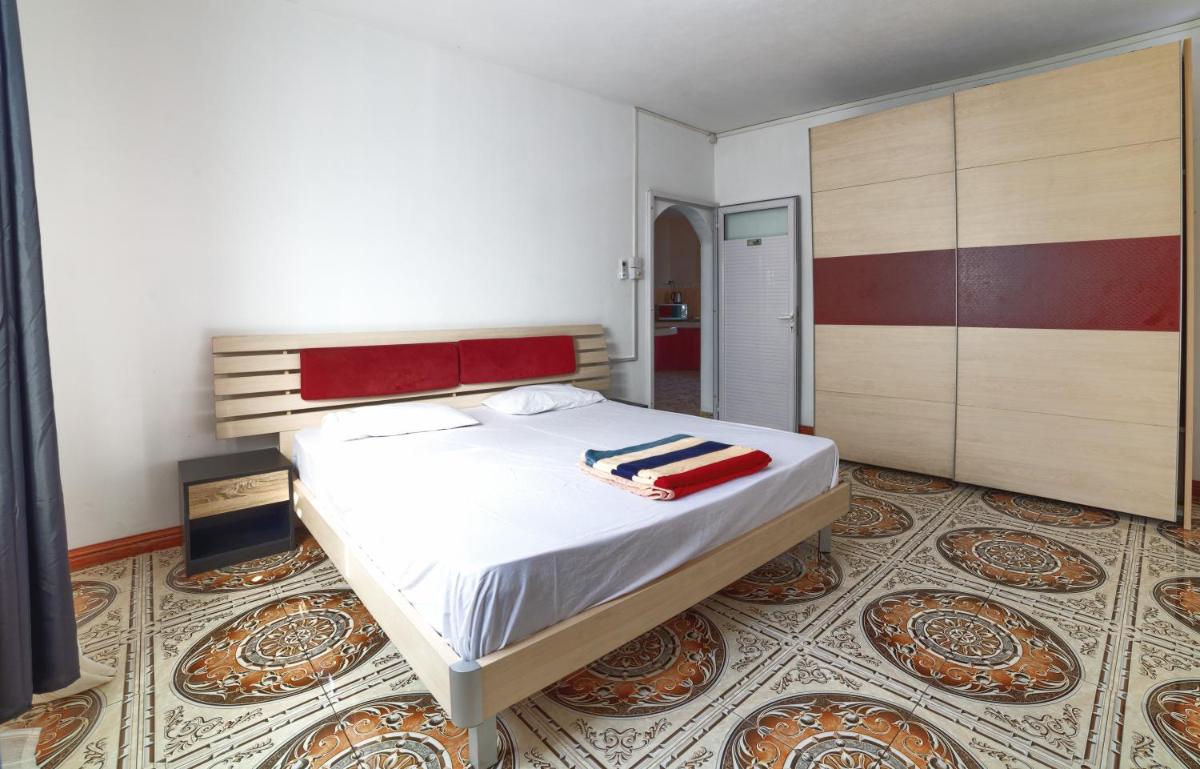 Home for travellers. - Housity