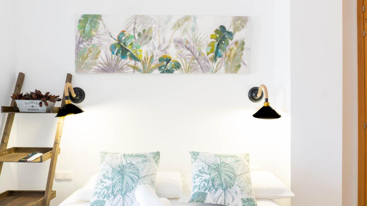 Apartamento Añoreta Malaga 317 - Housity