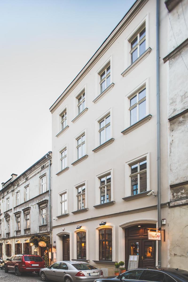 City Vibes Apartments - Housity