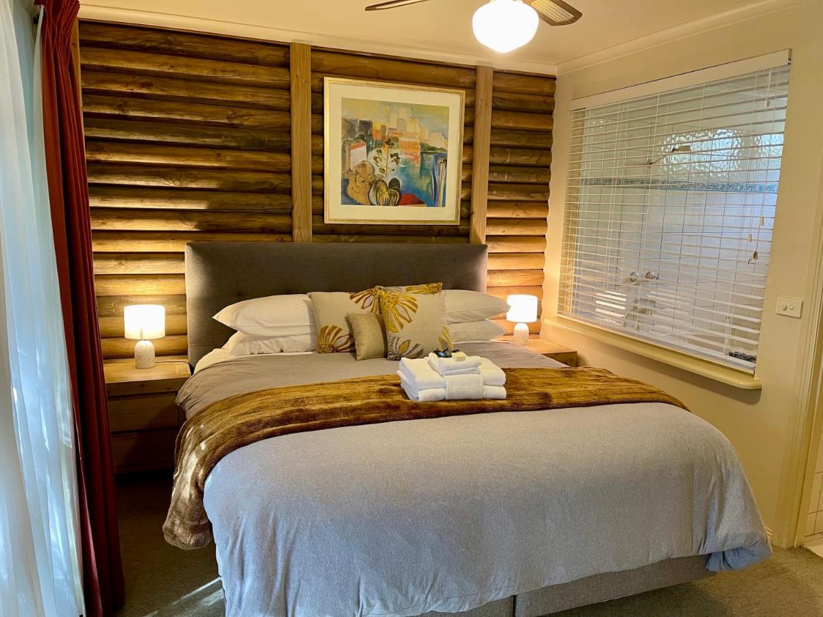 Ti-Tree Village - Housity