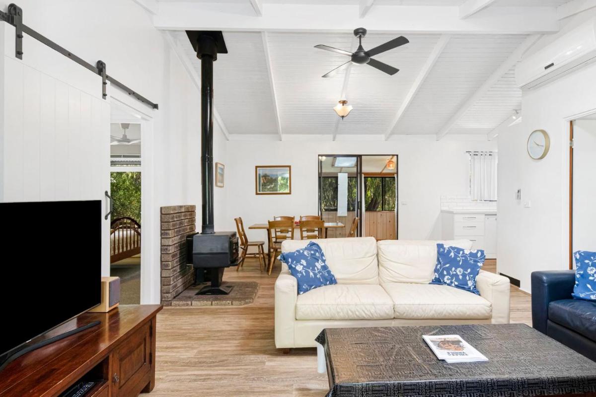 Abbey Beach Shack - Housity