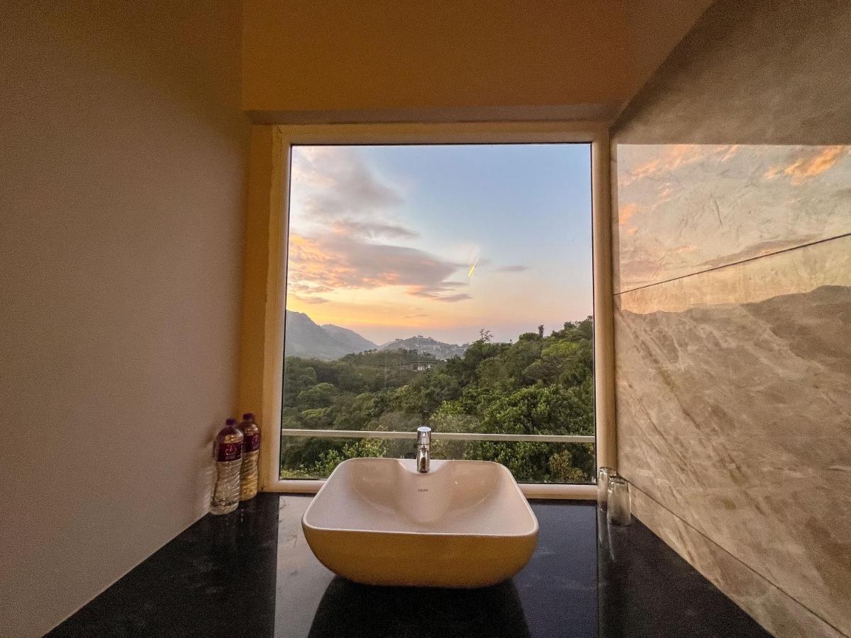 Suitetrails - Green Palace Resort