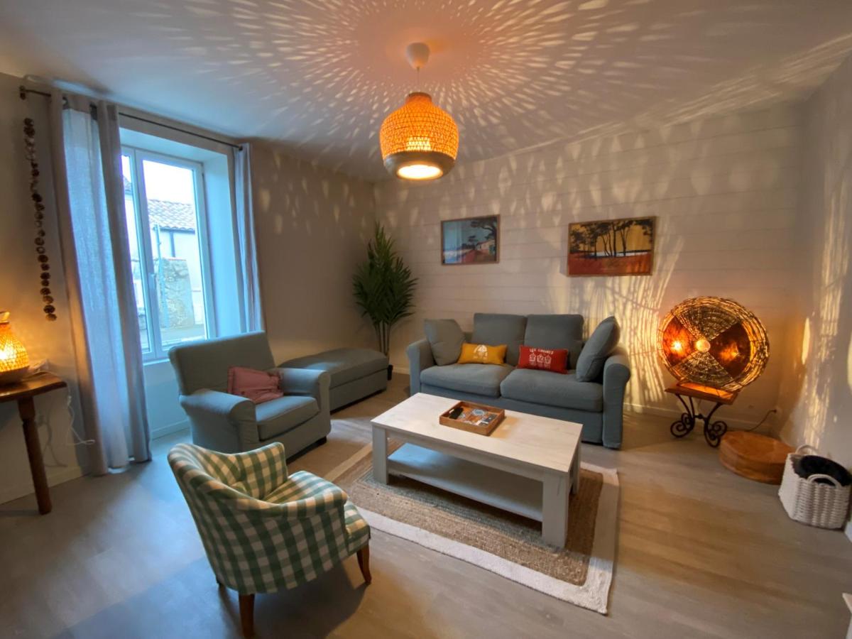 Villa Paulownia - à 1,2km des plages - tout confort au coeur du bourg - Housity