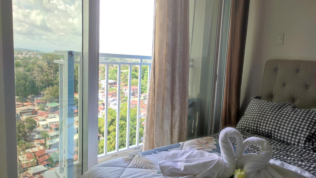 Spacious Condo Living in Abreeza Mall - Housity