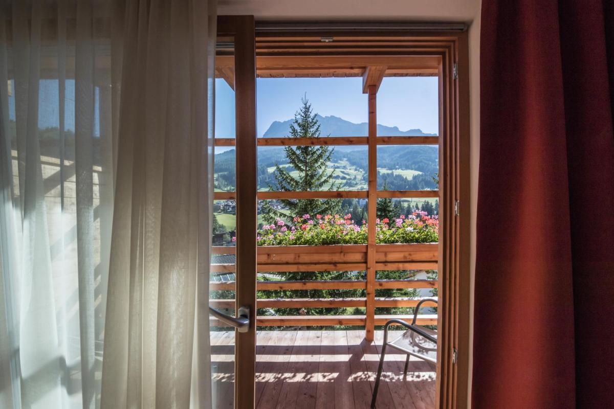 Hotel Melodia del Bosco - Housity