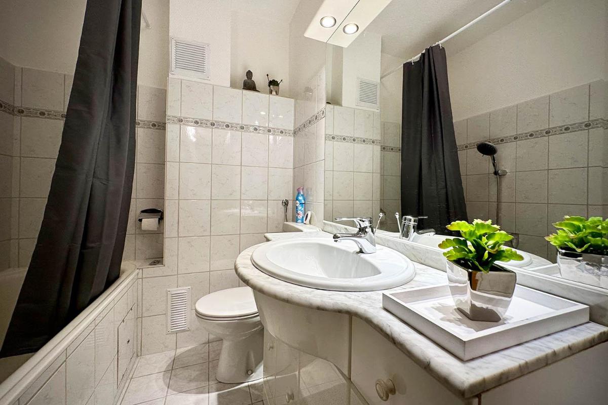 Cozy Apartments in Wuppertal - Housity