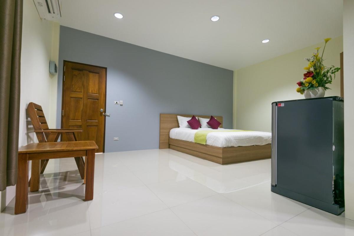 Tha-ruea Residence - Housity