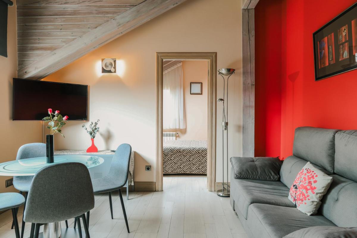 Apartamentos Villa Fresnedo - Housity
