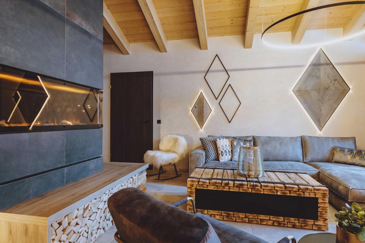 Suitetrails - GLEMM by AvenidA Superior Hotel & Residences