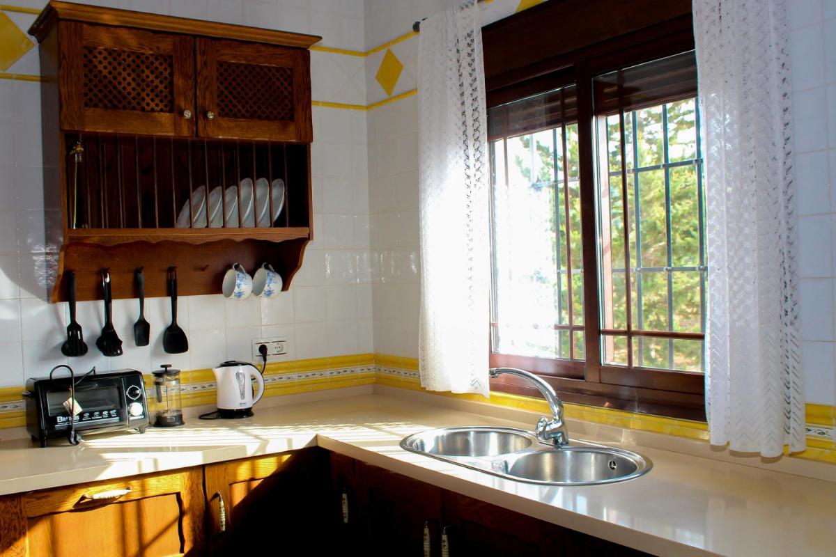 Casa Rural Caminito del Rey - Housity