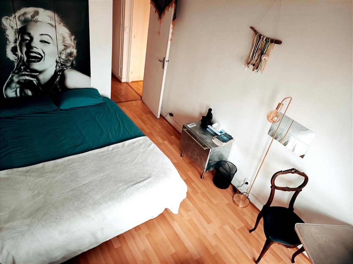 Private room in appartement flat - Housity